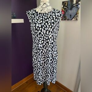 7 for $30 Apt. 9 Sleeveless Dress